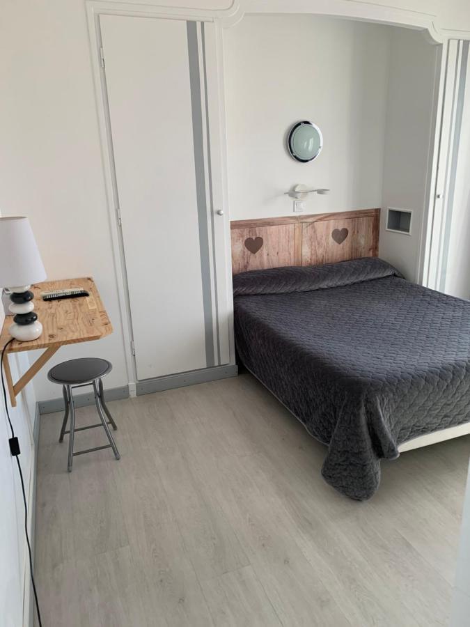 Hotel Le Canetois Ngoại thất bức ảnh